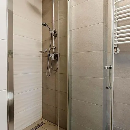 Apart Otel Ale Jerozolimskie 4*