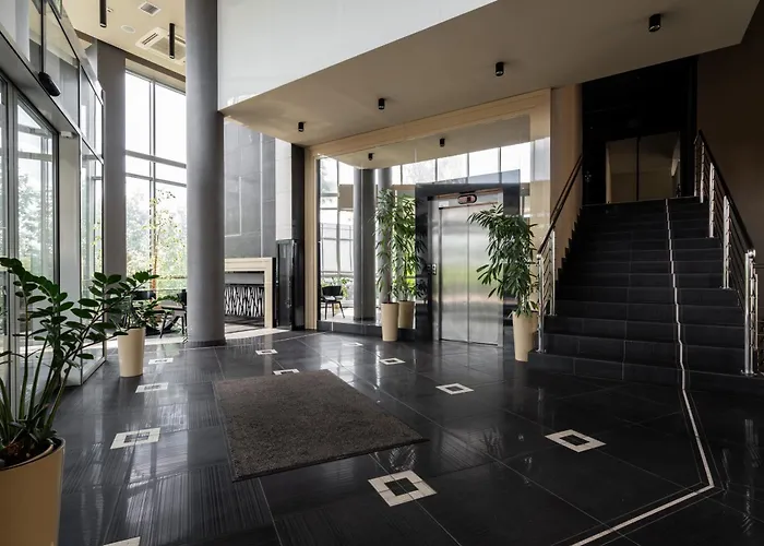 Ale Jerozolimskie 4*