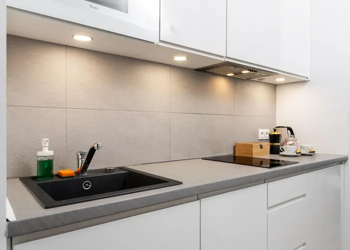 Ale Jerozolimskie 4* Warszawa