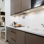 Ale Jerozolimskie 4*